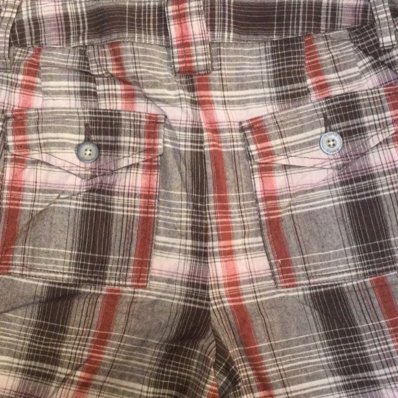 💋 4/$30 Apt 9 plaid shorts - Picture 4 of 6